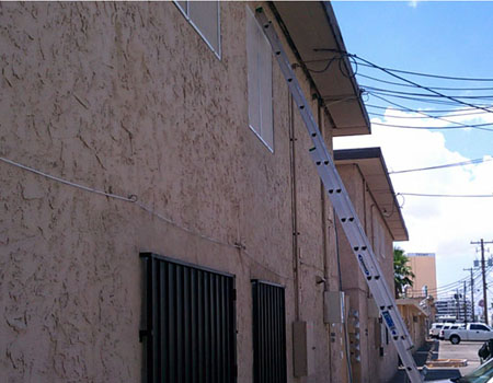 EC Solar Screens & Doors